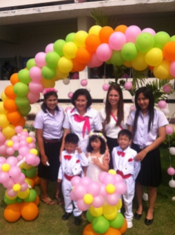 A Day in the Life of a Kindergarten Teacher in Thailand | Chasing Krista | Chanthaburi, Thailand